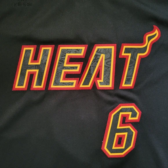 Adidas Black Heat Jersey Lebron James - Picture 3 of 6
